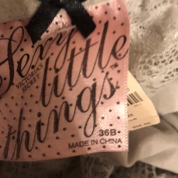 Victoria’s Secret lingerie 36B NWT - Picture 6 of 7